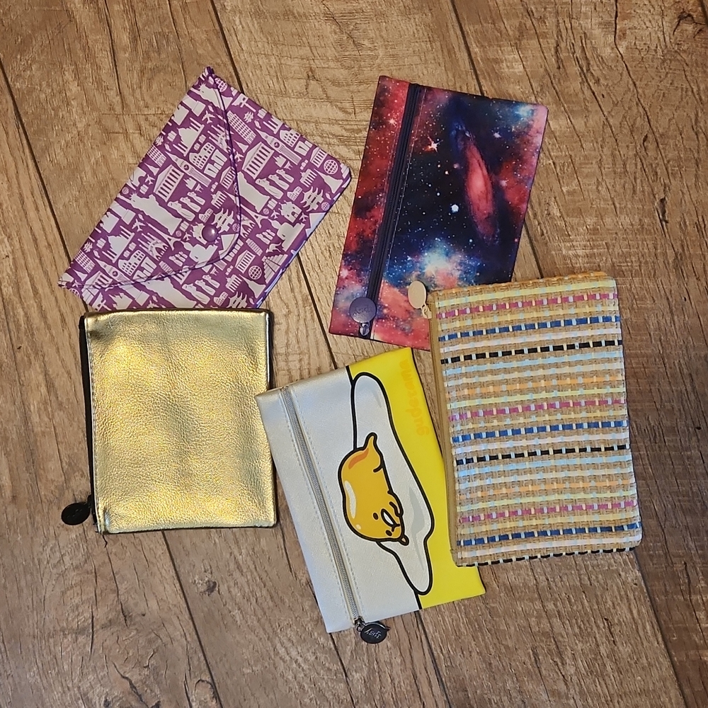 Lot of 5 Ipsy Makeup Bags